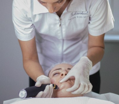 PIC_Microneedling3_squere